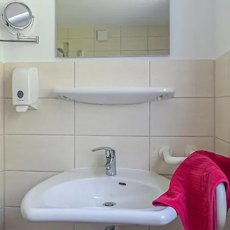 18 Tatil Evi Barth